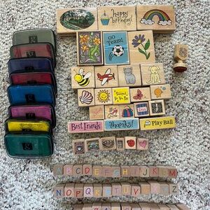 Colorful Kids wooden stamp set, washable ink pads